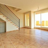 Villa in Spain, Comunitat Valenciana, Alicante, 175 sq.m.