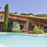 Villa in Spain, Catalunya, Begur, 689 sq.m.