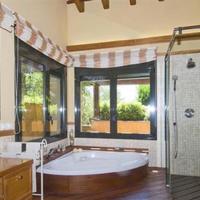 Villa in Spain, Catalunya, Begur, 689 sq.m.