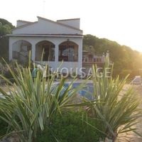 Villa in Spain, Catalunya, Lloret de Mar, 300 sq.m.