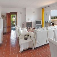 Вилла в Испании, Каталония, Льорет-де-Мар, 178 кв.м.