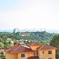 Вилла в Испании, Каталония, Льорет-де-Мар, 240 кв.м.