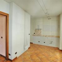 Апартаменты в центре города в Италии, Варезе, 160 кв.м.