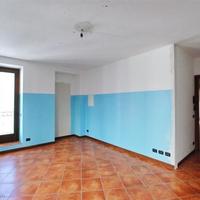 Apartment in the city center in Italy, Varese, 90 sq.m.