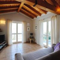 Villa in Italy, Varese, 83 sq.m.