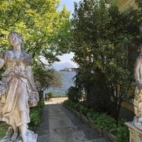 Вилла на первой линии моря/озера в Италии, Варезе, 758 кв.м.