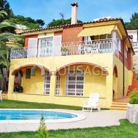 Вилла в Испании, Каталония, Льорет-де-Мар, 200 кв.м.