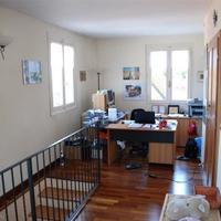 Вилла в пригороде в Италии, Варезе, 194 кв.м.