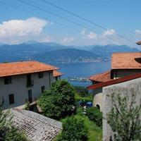 Вилла в пригороде в Италии, Варезе, 194 кв.м.