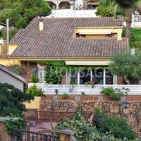 Вилла в Испании, Каталония, Льорет-де-Мар, 160 кв.м.