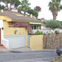 Вилла в Испании, Каталония, Льорет-де-Мар, 160 кв.м.