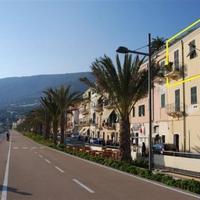 Penthouse at the first line of the sea / lake in Italy, San Donnino, 120 sq.m.