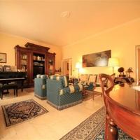 Apartment in the city center in Italy, Lazio, San Donnino, 150 sq.m.