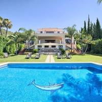 Villa in Spain, Andalucia, 1178 sq.m.
