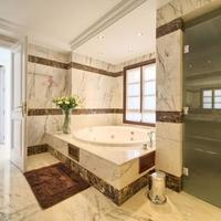 Villa in Spain, Andalucia, 1178 sq.m.