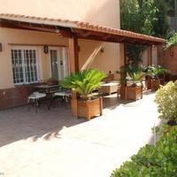 Villa in Spain, Catalunya, Barcelona, 280 sq.m.