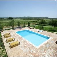 Вилла в Италии, Пьенца, 862 кв.м.