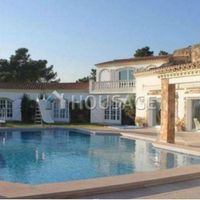 Дом в Испании, Каталония, Льорет-де-Мар, 700 кв.м.