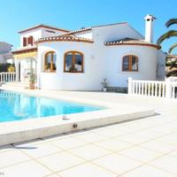 Villa in Spain, Comunitat Valenciana, Alicante, 190 sq.m.