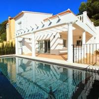 Villa in Spain, Comunitat Valenciana, Alicante, 170 sq.m.