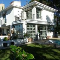 Villa in Spain, Catalunya, Girona, 430 sq.m.