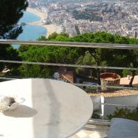 Villa in Spain, Catalunya, Girona, 430 sq.m.