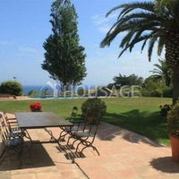 Дом в Испании, Каталония, Жирона, 400 кв.м.