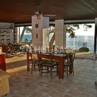 Дом в Испании, Каталония, Льорет-де-Мар, 200 кв.м.