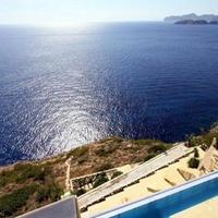 Villa in Spain, Balearic Islands, Palma, 500 sq.m.