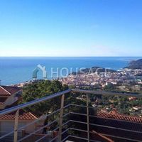 Дом в Испании, Каталония, Льорет-де-Мар, 450 кв.м.