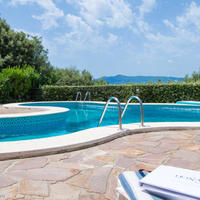 Вилла в Италии, Пьенца, 480 кв.м.