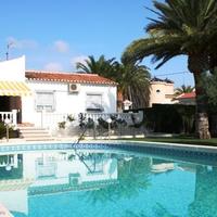 Villa in Spain, Comunitat Valenciana, Alicante, 120 sq.m.