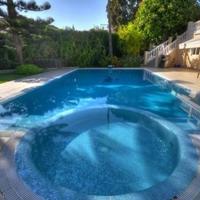 Вилла в Испании, Каталония, Багур, 450 кв.м.