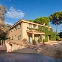 Вилла в Испании, Каталония, Барселона, 565 кв.м.