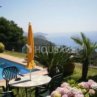 Дом в Испании, Каталония, Льорет-де-Мар, 200 кв.м.