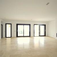 Villa in Spain, Balearic Islands, Palma, 416 sq.m.