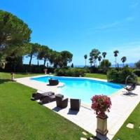Villa in Guyane, 650 sq.m.
