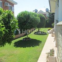 House in Spain, 391 sq.m.