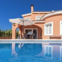 Villa in Spain, Comunitat Valenciana, Alicante, 160 sq.m.