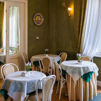 Отель (гостиница) в Италии, Пиза, 1050 кв.м.