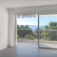 Apartment in Guyane, 105 sq.m.