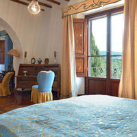 Дом в Италии, Пьенца, 1022 кв.м.