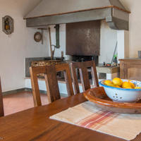 Дом в Италии, Пьенца, 2840 кв.м.