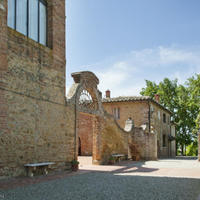 Отель (гостиница) в Италии, Пьенца, 1150 кв.м.