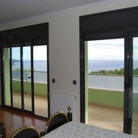 Villa in Spain, Catalunya, Girona, 391 sq.m.