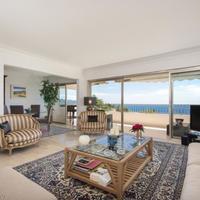 Apartment in Guyane, 97 sq.m.