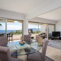 Apartment in Guyane, 97 sq.m.