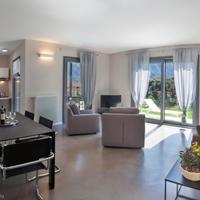 Апартаменты в Италии, Варезе, 97 кв.м.