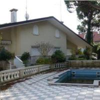 Вилла в Италии, Пьенца