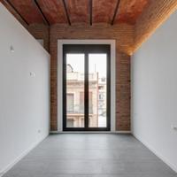 Апартаменты в Испании, Каталония, Барселона, 72 кв.м.